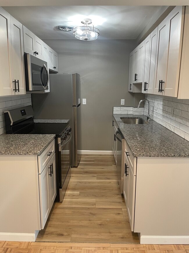 property at 1815 William Howard Taft Rd