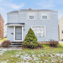 15914 Delrey Ave in Cleveland, OH - Building Photo