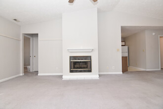 3371 Galleria Dr, Unit #25 in Fayetteville, NC - Building Photo - Building Photo