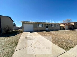 550 Avenida Del Cielo in Fountain, CO - Building Photo - Building Photo