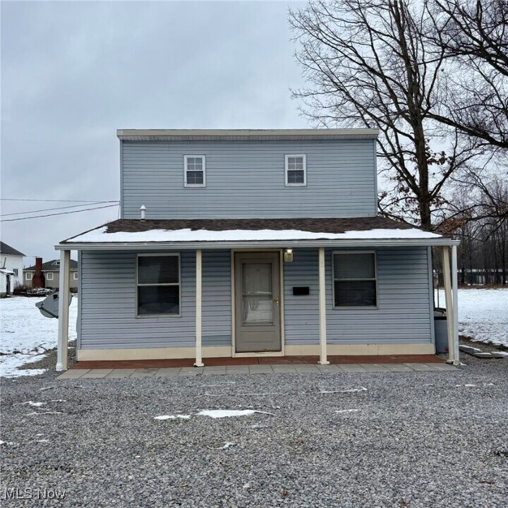 6245 S Pricetown Rd in Berlin Center, OH - Building Photo