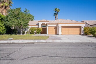 79120 Canterra Dr in La Quinta, CA - Building Photo - Building Photo