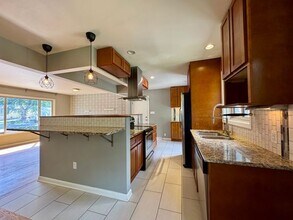 3343 W Wagon Trail Dr in Englewood, CO - Building Photo - Building Photo