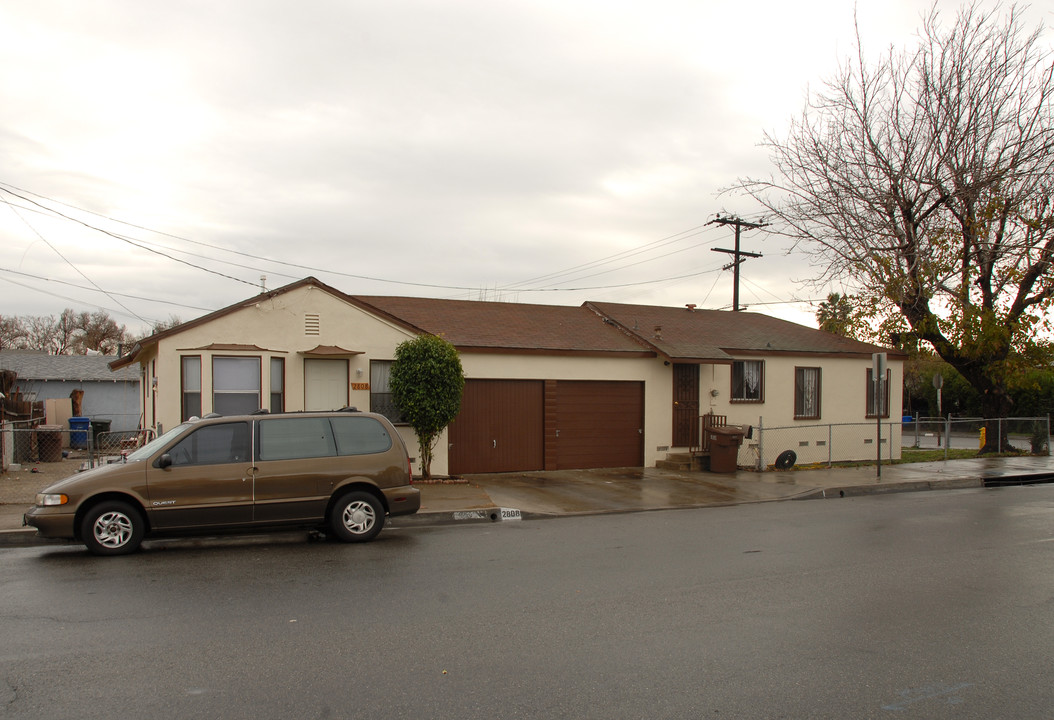 2808-2824 Maxson Rd in El Monte, CA - Building Photo