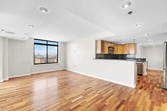 700 1st St in Hoboken, NJ - Building Photo - Building Photo
