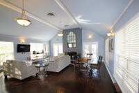 Building Photo - The Villas on Cantrell Apartments in Little Rock, Arkansas