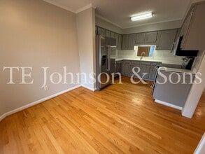 201 Ridgehaven Dr in Winston-Salem, NC - Building Photo - Building Photo