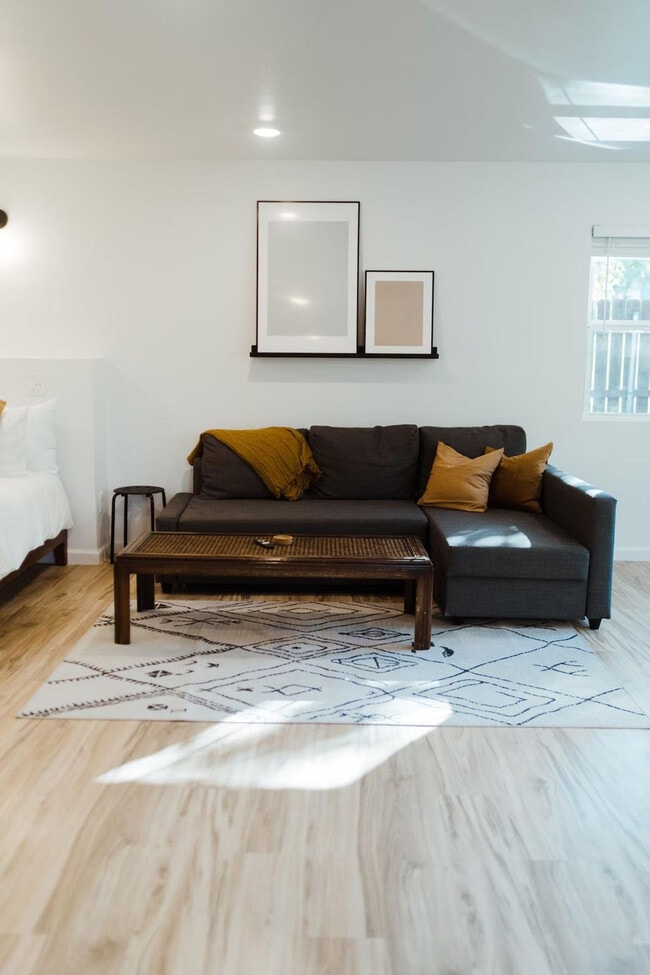 property at 1908 Morrow Ave