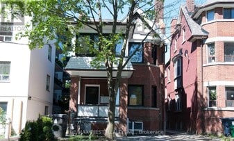 152 Dowling Ave in Toronto, ON - Building Photo