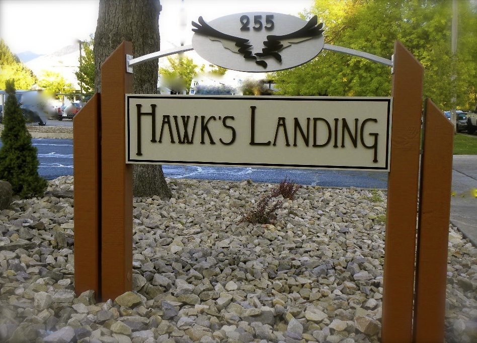 Hawk's Landing in Logan, UT - Foto de edificio