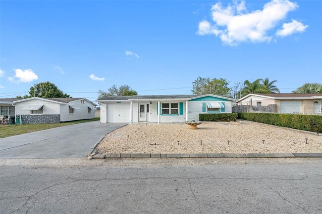 4935 Genesis Ave in Holiday, FL - Building Photo - Building Photo