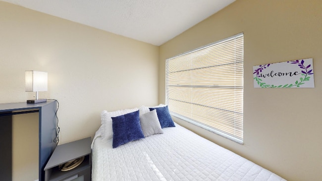 3001 E 27th Ave in Tampa, FL - Building Photo - Building Photo
