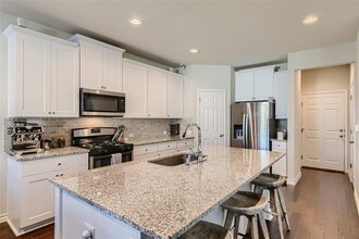 5305 Golden Canary Ln in Austin, TX - Building Photo - Building Photo