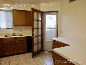 3690 N Country Club Rd-Unit -#1042 in Tucson, AZ - Building Photo - Building Photo