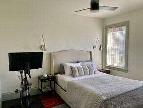 25 Poplar St in Providence, RI - Building Photo - Building Photo