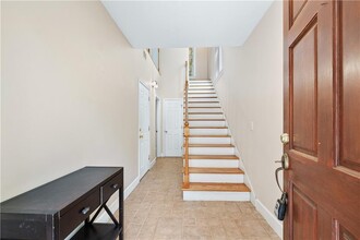 683 Bonaventure Ave NE in Atlanta, GA - Building Photo - Building Photo