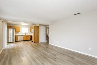 4325 Barharbor Ct in Indianapolis, IN - Building Photo - Building Photo