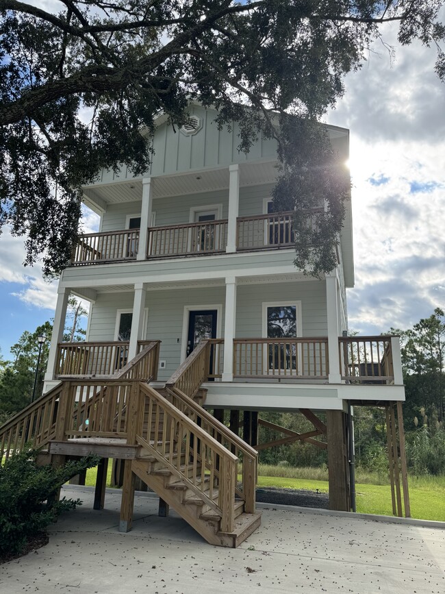 property at 759 Bay Breeze Dr