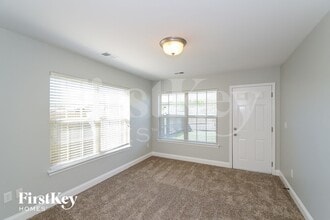 125 Hidden Trace Ct in Montevallo, AL - Foto de edificio - Building Photo