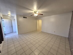 6566 E Hawk Dr in Tucson, AZ - Building Photo - Building Photo