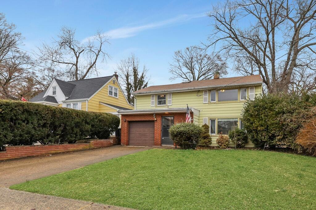 95 Grove St in Waldwick, NJ - Foto de edificio