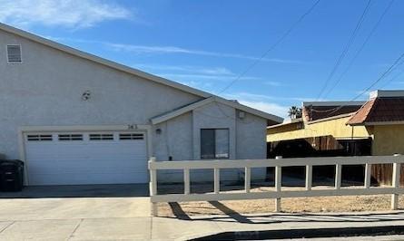 363 S Gilbert St in Hemet, CA - Building Photo