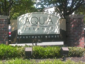 Aquia Terrace Apartments