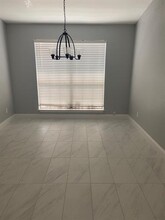 2104 Maplewood Trail in Colleyville, TX - Foto de edificio - Building Photo