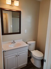 1123 Chula Vista Ave, Unit 6 in Burlingame, CA - Building Photo - Building Photo