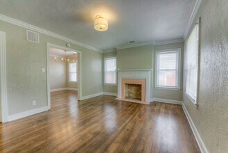 963 Maple Dr in Memphis, TN - Building Photo - Building Photo