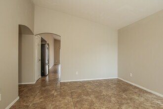 12024 W Rosewood Dr in El Mirage, AZ - Building Photo - Building Photo