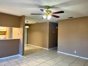 8808 Meadow Range St in San Antonio, TX - Building Photo - Building Photo