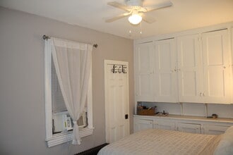 215 S New St, Unit 1 in West Chester, PA - Building Photo - Building Photo