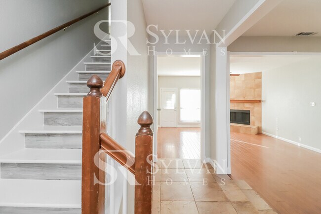 733 Paisley Dr in Flower Mound, TX - Building Photo - Building Photo