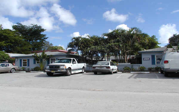 Victoria Place in Fort Lauderdale, FL - Foto de edificio