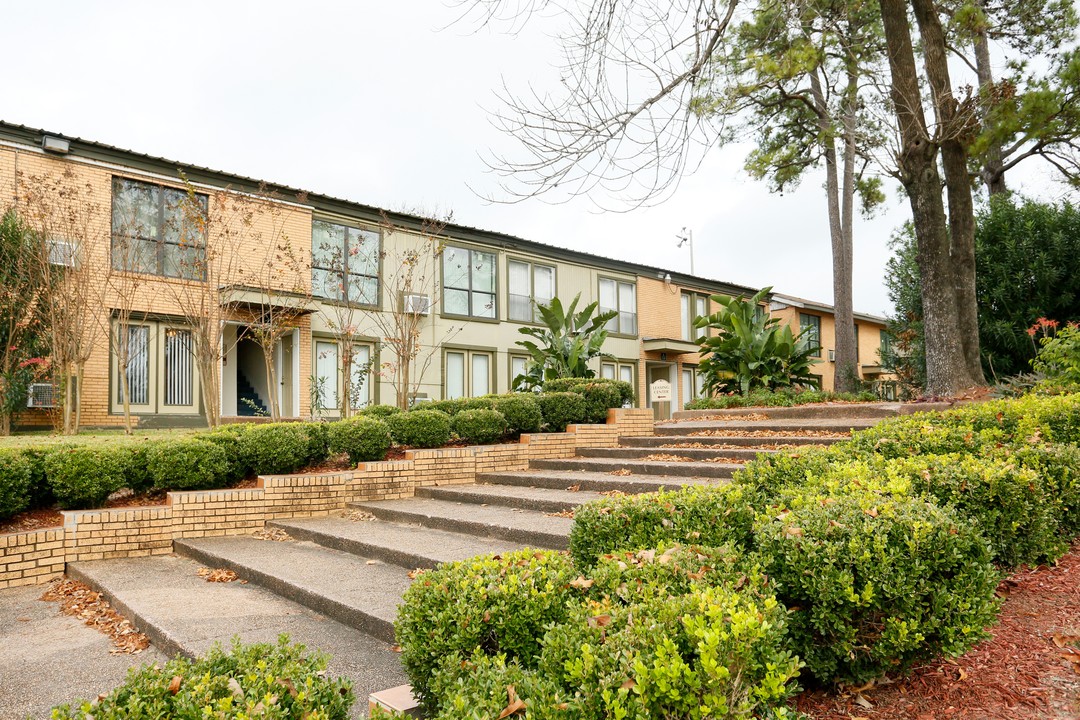 Riviere on MacGregor in Houston, TX - Foto de edificio