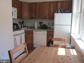 133 S 18th St in Philadelphia, PA - Building Photo - Building Photo