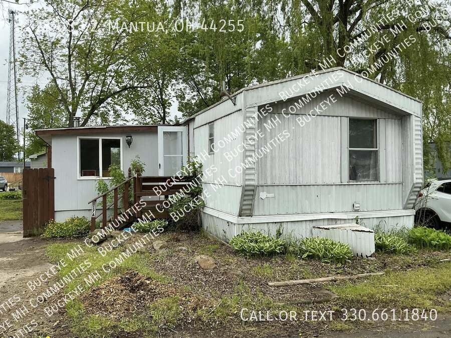 3218 OH-82 in Mantua, OH - Building Photo