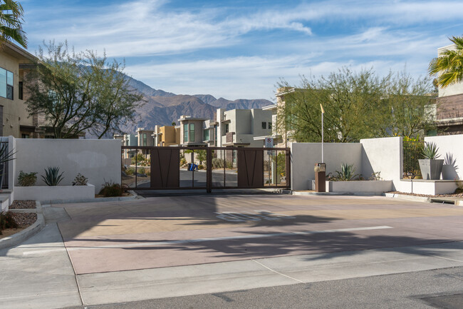 Vibe in Palm Springs, CA - Foto de edificio - Building Photo