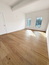 3 Side Cut Rd in Redding, CT - Foto de edificio - Building Photo