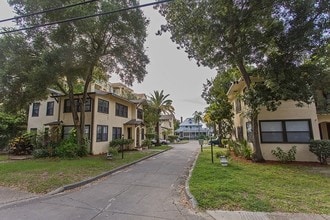 708 N Osceola Ave in Clearwater, FL - Building Photo - Building Photo