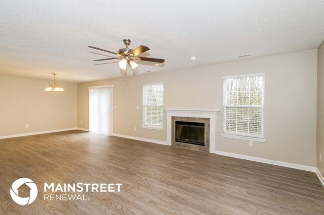 4124 Orchard Valley Ln in Indianapolis, IN - Foto de edificio - Building Photo