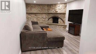 854 Moretta Ave in Pickering, ON - Building Photo