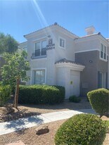 2325 Windmill Pkwy in Henderson, NV - Building Photo