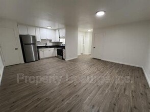 2950 Lanning Ave in Redding, CA - Building Photo - Building Photo