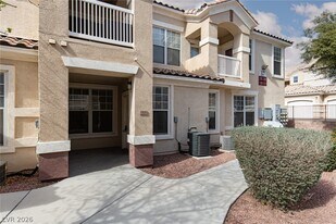 5855 Valley Dr in North Las Vegas, NV - Building Photo