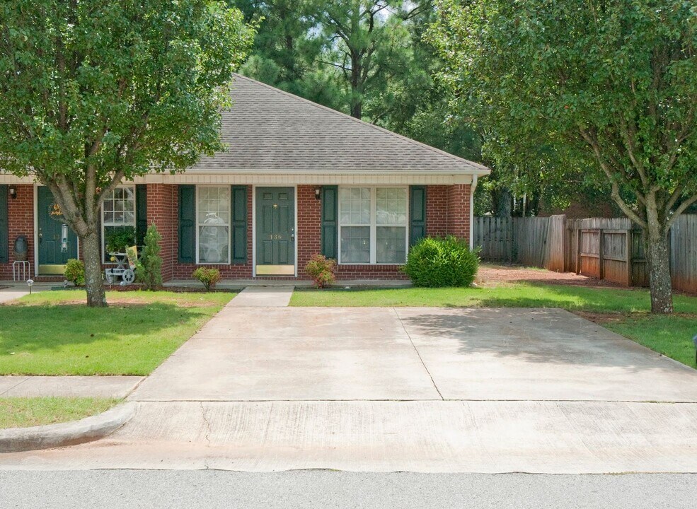 136 Railroad Ridge Rd in Madison, AL - Building Photo