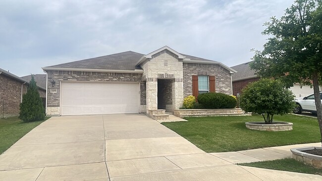 property at 2409 Barzona Dr