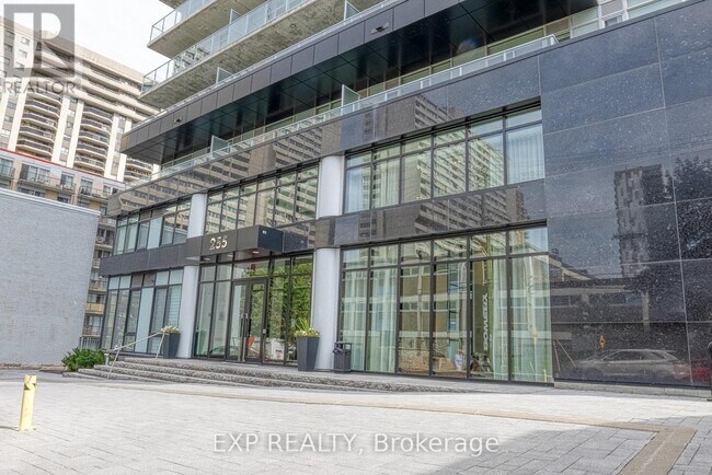 property at 255-1255 Bay St