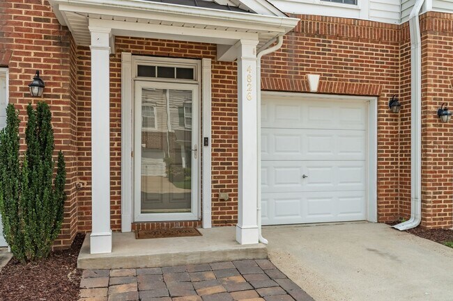 4826 Wyatt Brook Way in Raleigh, NC - Building Photo - Building Photo